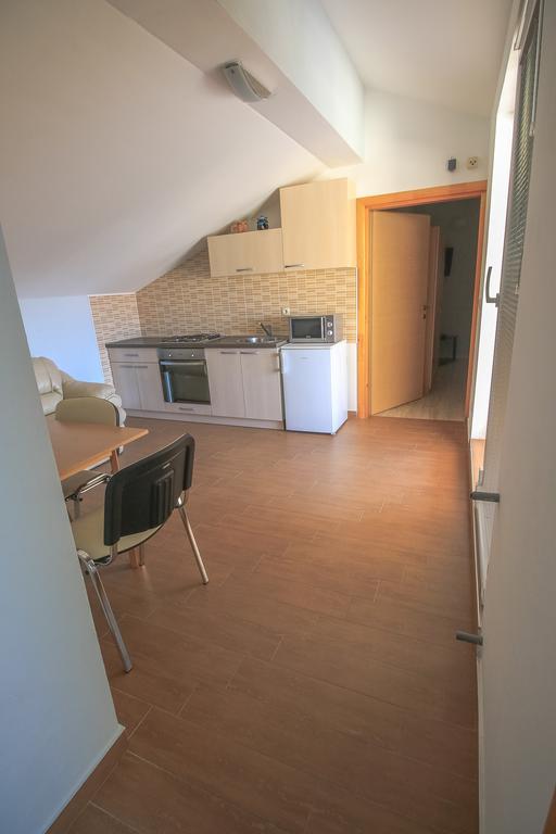 Apartment Ana Водице Экстерьер фото